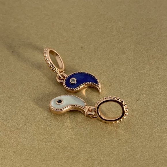 Pandora Splittable Yin & Yang Sparkling Dangle Charm - Picture 11 of 12